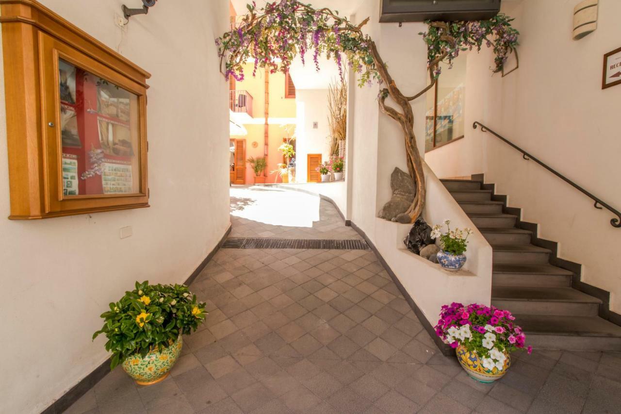 Residence Alberghiero Eolie Lipari  Eksteriør billede